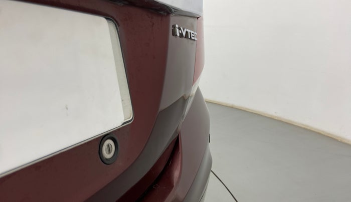 2013 Honda Amaze 1.2L I-VTEC S, Petrol, Manual, 65,872 km, Dicky (Boot door) - Slightly dented