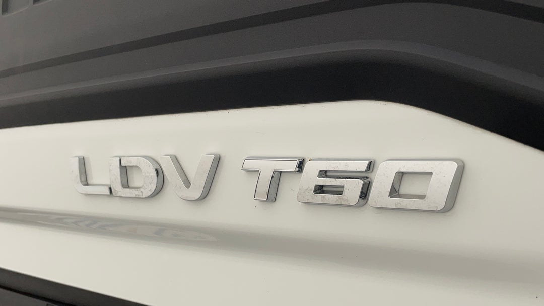 Badge (Boot Right Side)