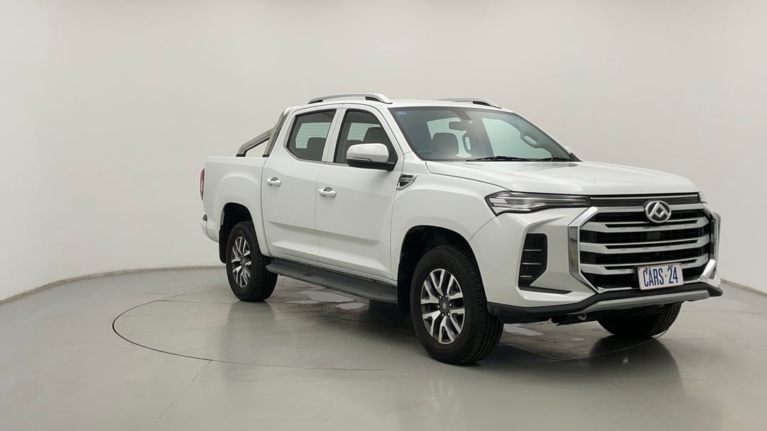 Right Front Diagonal (45- Degree) View