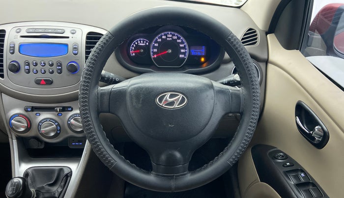 2013 Hyundai i10 SPORTZ 1.2 KAPPA2, Petrol, Manual, 65,313 km, Steering Wheel Close Up