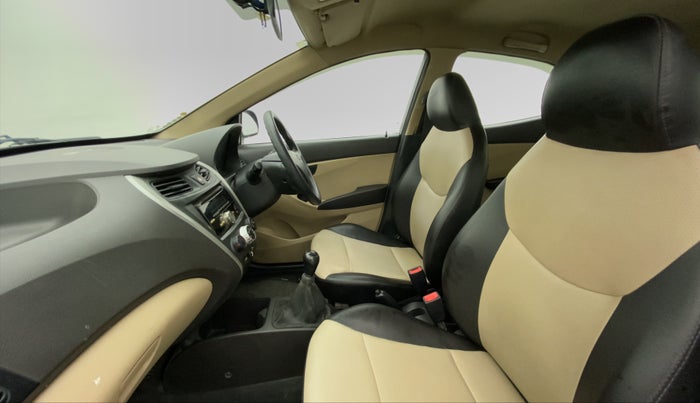 2014 Hyundai Eon ERA +, Petrol, Manual, 53,320 km, Right Side Front Door Cabin