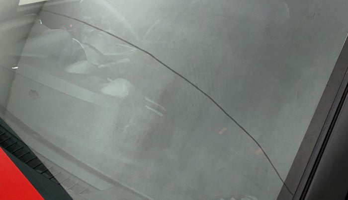 2018 Maruti Swift ZXI AMT, Petrol, Automatic, 58,119 km, Front windshield - Minor spot on windshield
