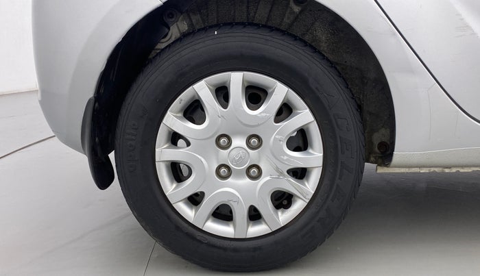 2010 Hyundai i20 MAGNA 1.2 VTVT, Petrol, Manual, 33,607 km, Right Rear Wheel