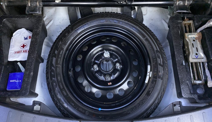 2015 Maruti Wagon R 1.0 VXI, Petrol, Manual, 33,916 km, Spare Tyre