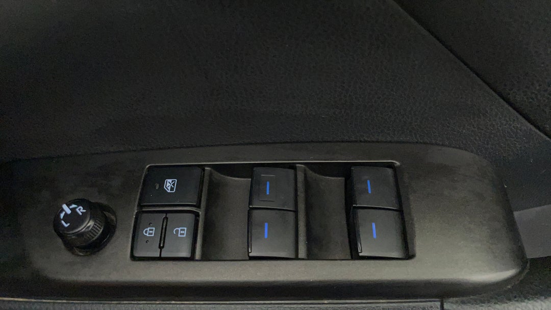 2022 Toyota Camry Ascent, Automatic, 48980 km, Drivers Side Door Panel Controls