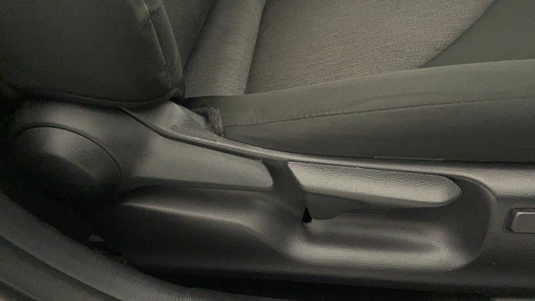 2022 Toyota Camry Ascent, Automatic, 48980 km, Drivers Side Adjustment Panel