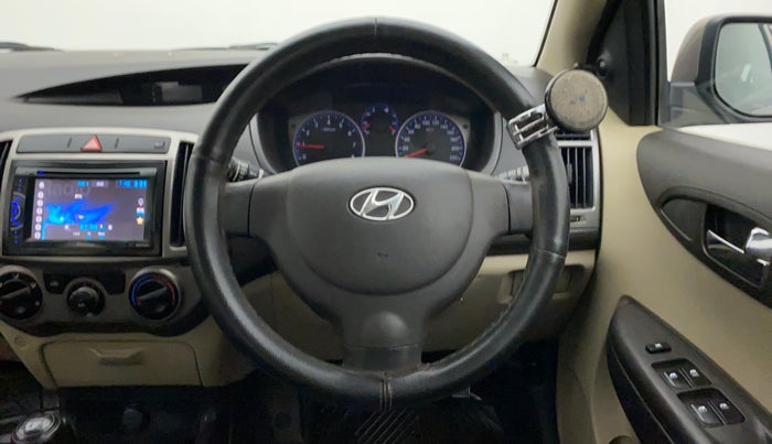 2013 Hyundai i20 MAGNA 1.2, Petrol, Manual, 61,058 km, Steering Wheel Close Up