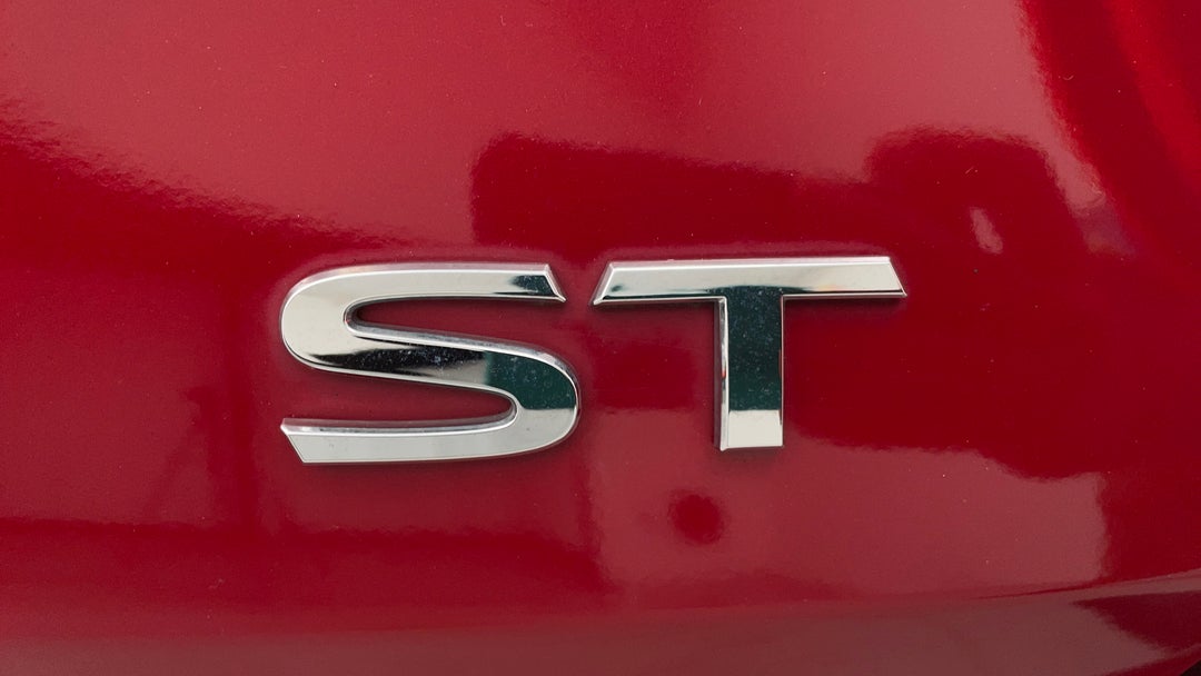 Badge (Boot Right Side)