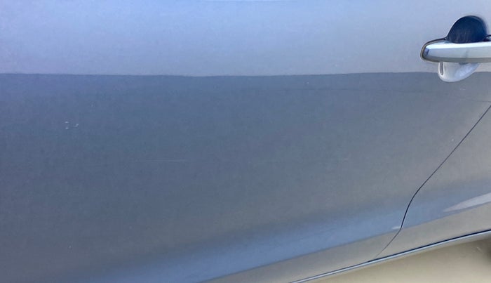 2016 Maruti Baleno DELTA PETROL 1.2, Petrol, Manual, 88,064 km, Front passenger door - Minor scratches