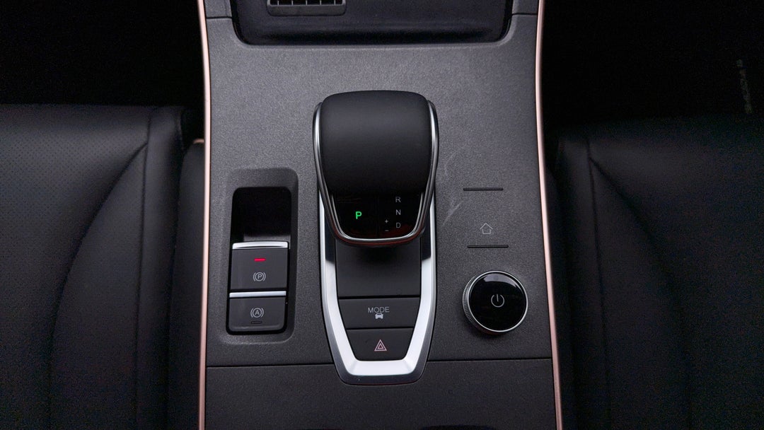 2024 Chery Omoda 5 Bx (basic Version), Automatic, 27285 km, Gear Lever 