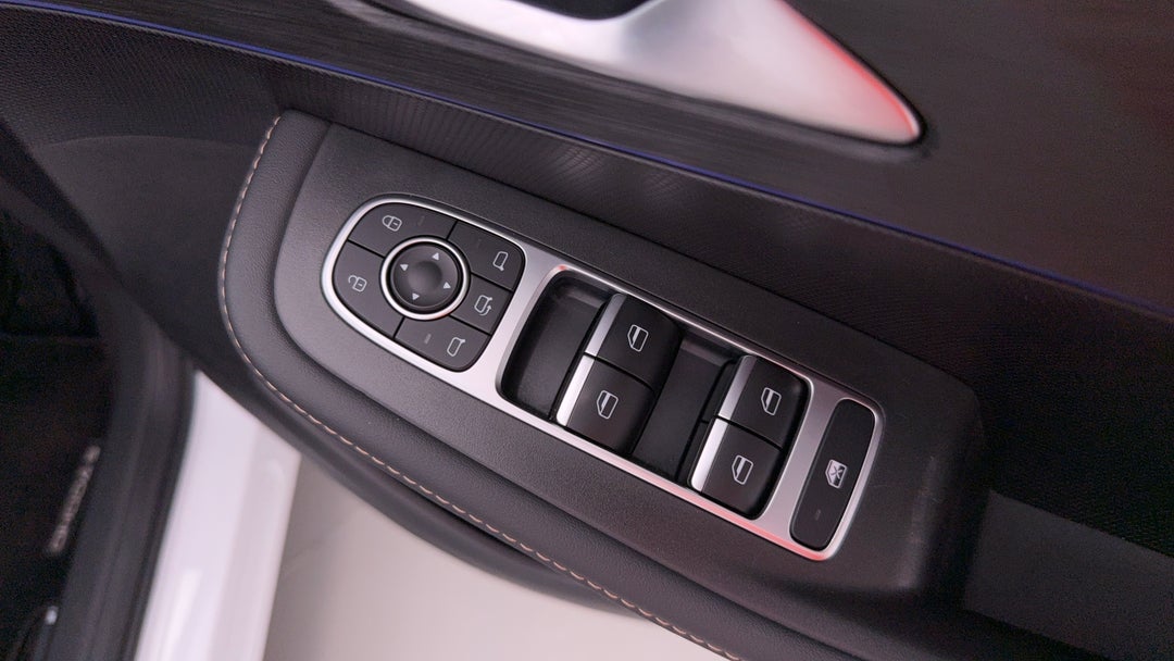 2024 Chery Omoda 5 Bx (basic Version), Automatic, 27285 km, Drivers Side Door Panel Controls