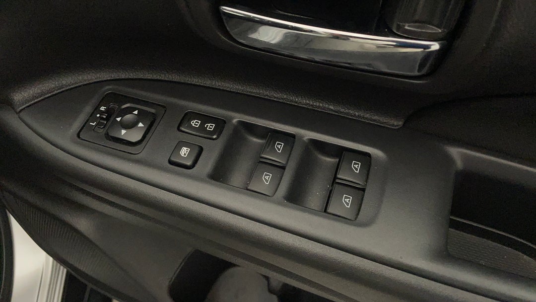 Drivers Side Door Panel Controls