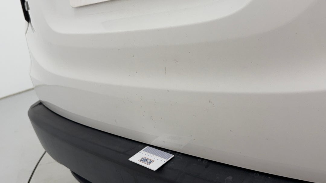 2016 Honda HR-V Vti, Automatic, 141718 km, Boot / Tailgate Tailgate Chip