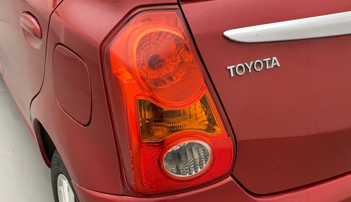 2011 Toyota Etios Liva V, Petrol, Manual, 27,013 km, Left tail light - Minor scratches