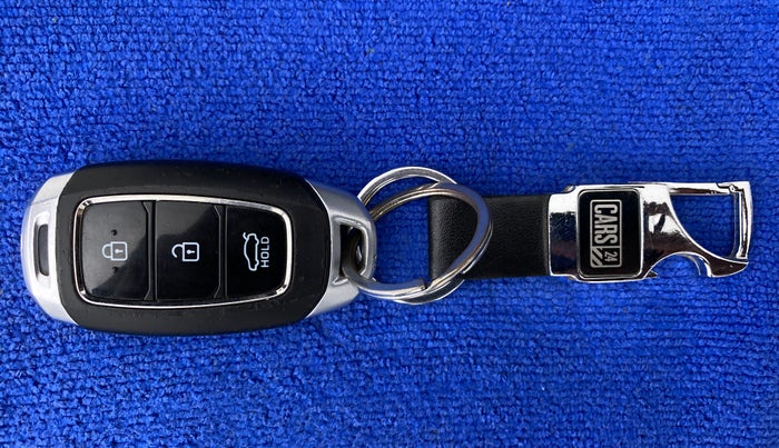 2020 Hyundai Verna SX 1.5 CRDI AT, Diesel, Automatic, 44,500 km, Key Close Up