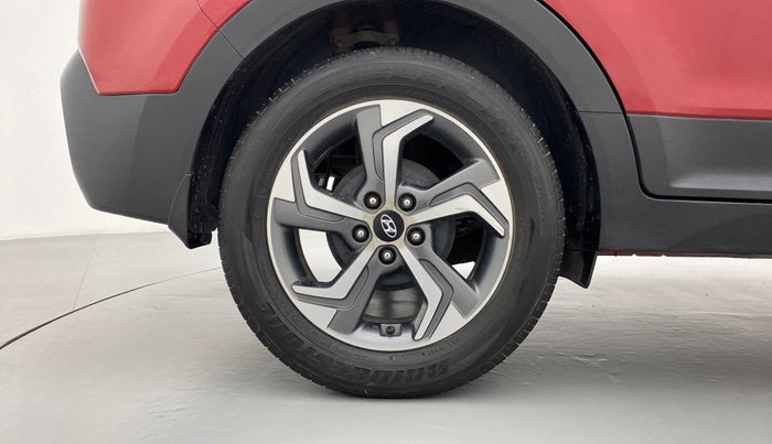 2018 Hyundai Creta 1.6 SX AT PETROL, Petrol, Automatic, 63,972 km, Right Rear Wheel