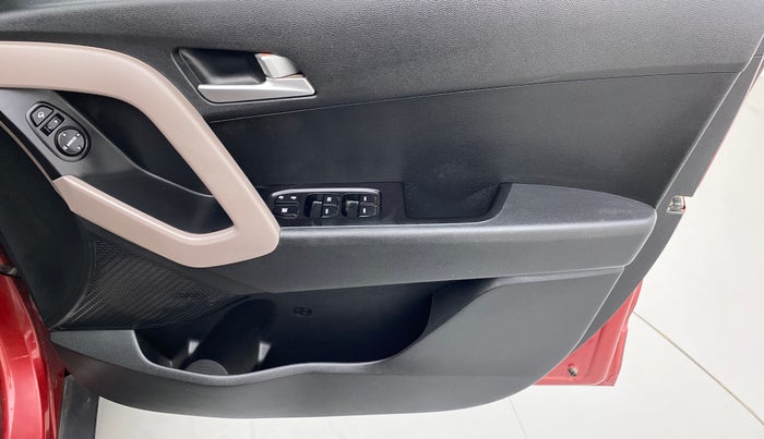 2018 Hyundai Creta 1.6 SX AT PETROL, Petrol, Automatic, 63,972 km, Driver Side Door Panels Control