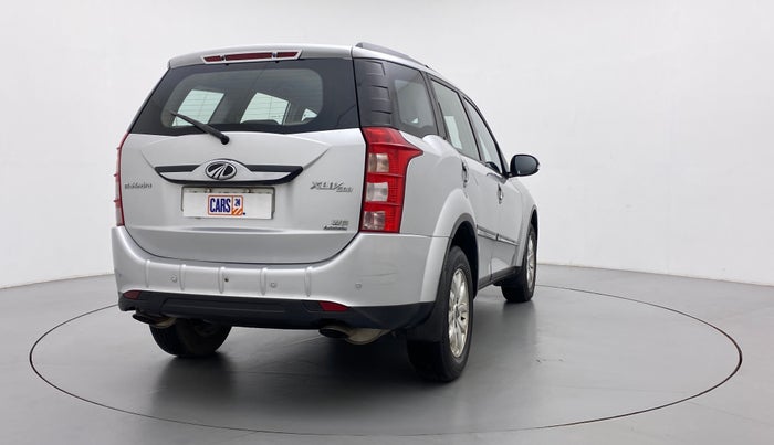 2016 Mahindra XUV500 W8 FWD AT, Diesel, Automatic, 69,471 km, Right Back Diagonal
