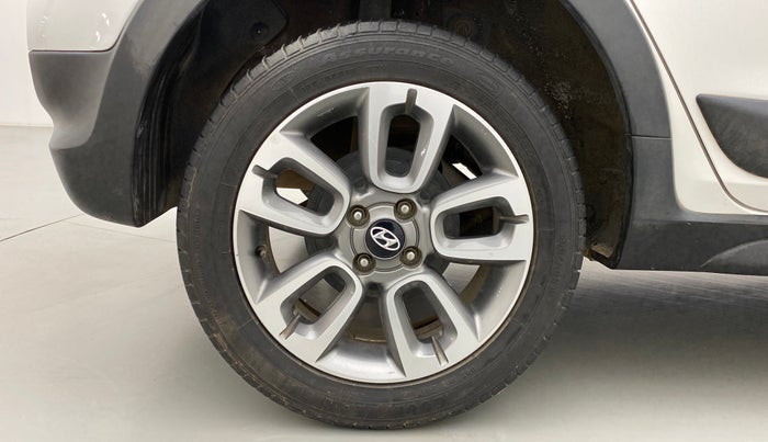 2018 Hyundai i20 Active 1.2 S, Petrol, Manual, 20,834 km, Right Rear Wheel