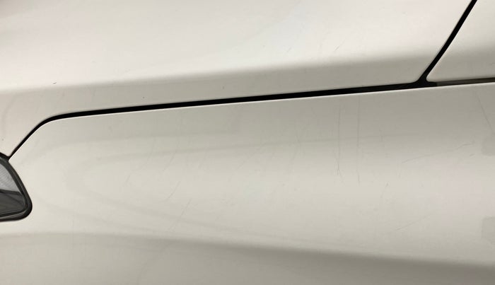 2018 Hyundai i20 Active 1.2 S, Petrol, Manual, 20,834 km, Left fender - Minor scratches