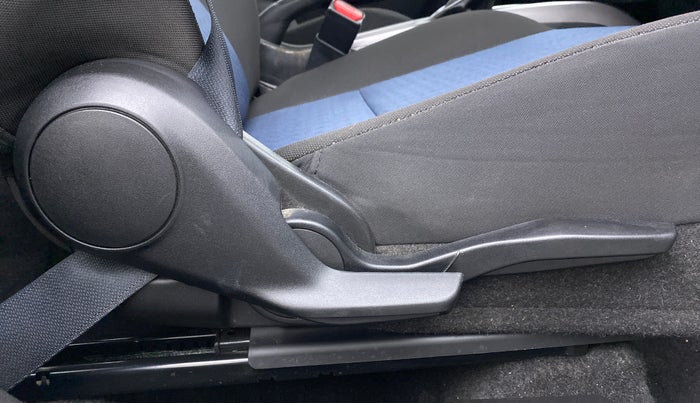 2019 Maruti Baleno ZETA CVT PETROL 1.2, Petrol, Automatic, 24,974 km, Driver Side Adjustment Panel