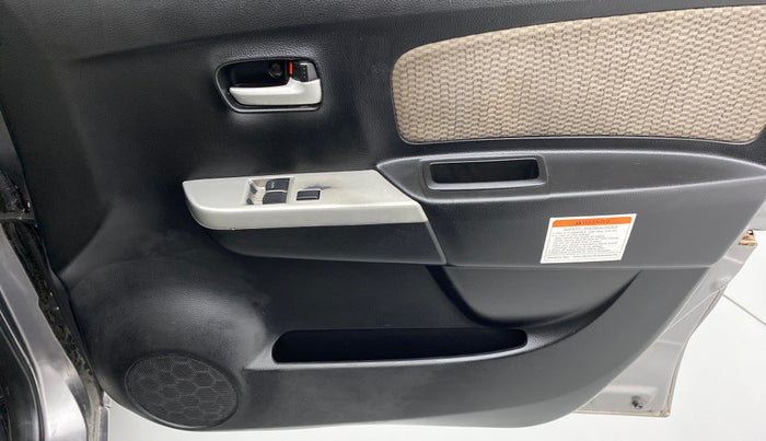 2014 Maruti Wagon R 1.0 LXI CNG, CNG, Manual, 77,880 km, Driver Side Door Panels Control