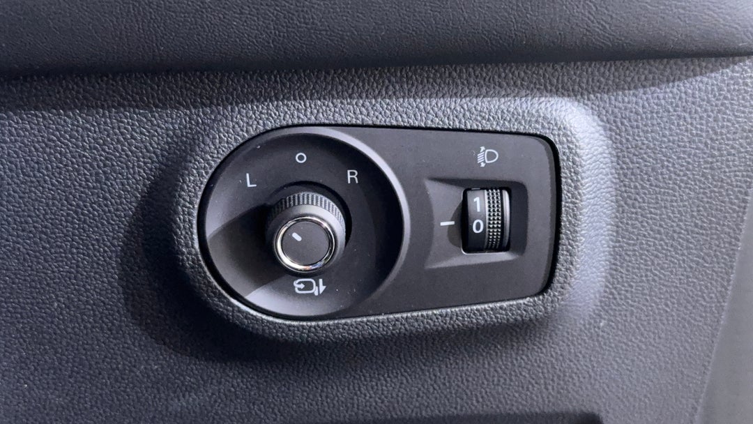 Utility Switches/Buttons