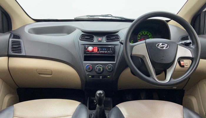 2016 Hyundai Eon D LITE PLUS(O), Petrol, Manual, 43,717 km, Dashboard