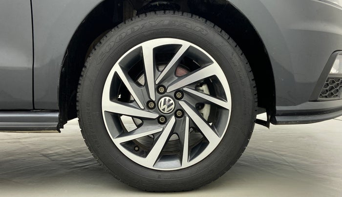 2021 Volkswagen Polo COMFORTLINE 1.0 TSI MT, Petrol, Manual, 13,703 km, Right Front Wheel
