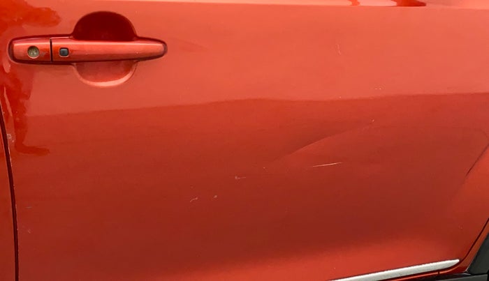 2017 Maruti IGNIS ZETA 1.2 AMT, Petrol, Automatic, 58,122 km, Driver-side door - Minor scratches