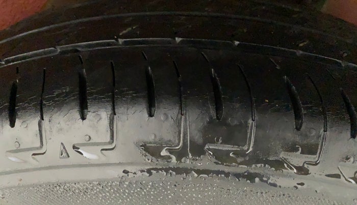 2017 Maruti IGNIS ZETA 1.2 AMT, Petrol, Automatic, 58,122 km, Left Rear Tyre Tread