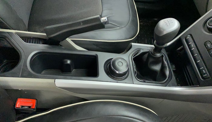 2018 Tata NEXON XM PETROL, Petrol, Manual, 1,01,823 km, Gear Lever