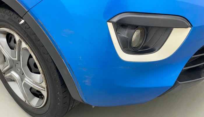 2018 Tata NEXON XM PETROL, Petrol, Manual, 1,01,823 km, Front bumper - Minor scratches