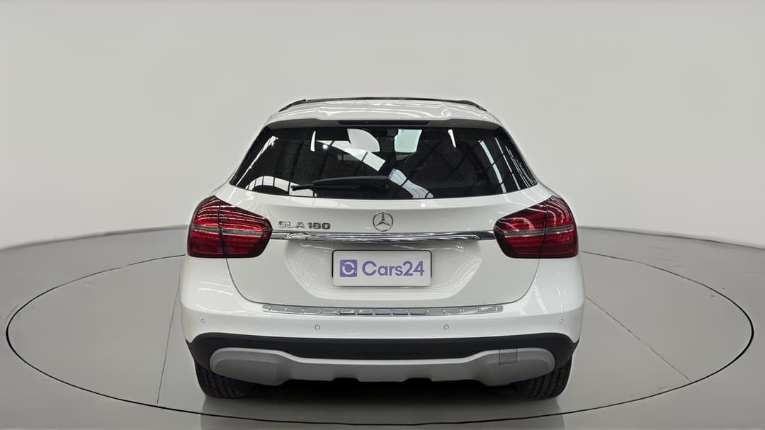 2019 Mercedes-benz GLA 180, Automatic, 41083 km, Back/Rear View