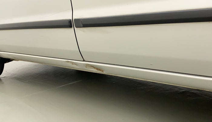 2011 Maruti Zen Estilo LXI, Petrol, Manual, 45,497 km, Left running board - Slightly dented
