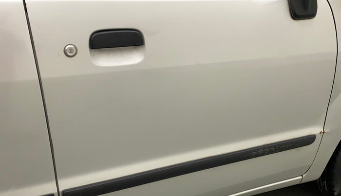 2011 Maruti Zen Estilo LXI, Petrol, Manual, 45,497 km, Driver-side door - Minor scratches