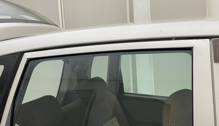 2011 Maruti Zen Estilo LXI, Petrol, Manual, 45,497 km, Right rear door - Door visor damaged