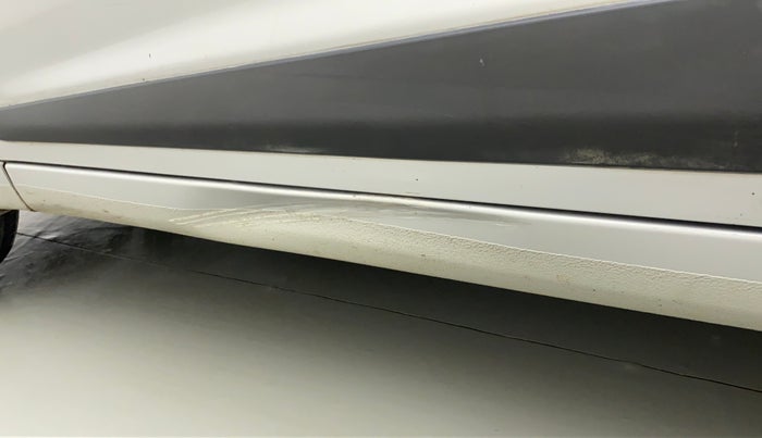 2015 Hyundai Grand i10 ASTA 1.2 KAPPA VTVT, Petrol, Manual, 82,375 km, Left running board - Slightly dented