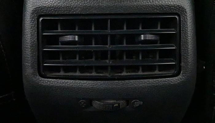 2015 Hyundai Elite i20 SPORTZ 1.2, Petrol, Manual, 47,479 km, Rear AC Vents
