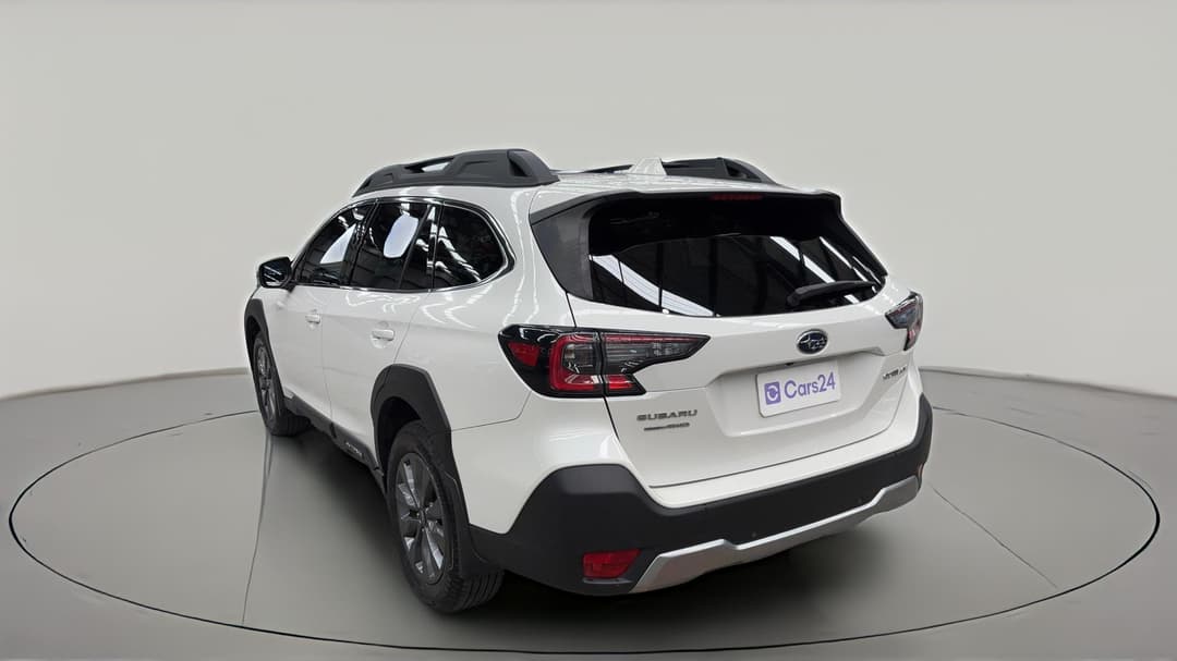2023 Subaru Outback AWD, Automatic, 38547 km, Left Back Diagonal (45- Degree) View