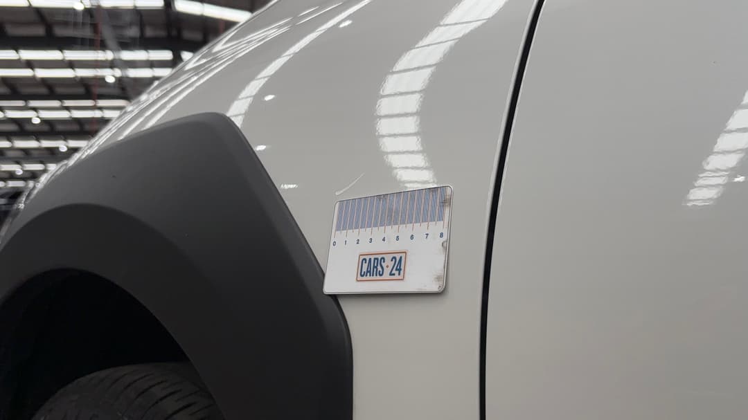 2023 Subaru Outback AWD, Automatic, 38547 km, Quarter Panel Front LHS Guard Scratch