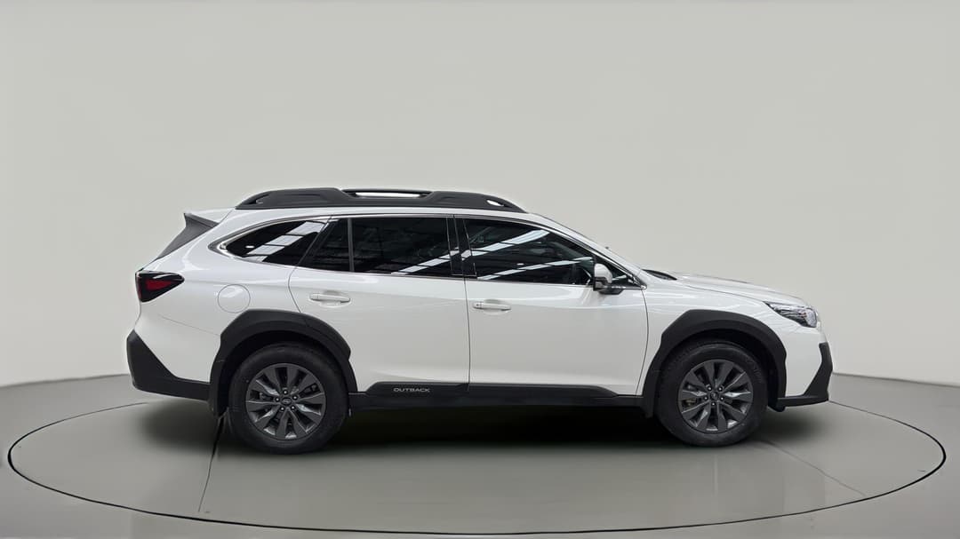 2023 Subaru Outback AWD, Automatic, 38547 km, Right Side View