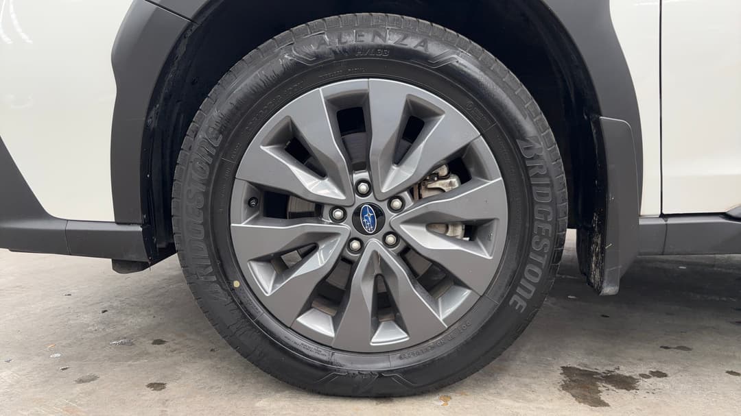 2023 Subaru Outback AWD, Automatic, 38547 km, Left Front Wheel