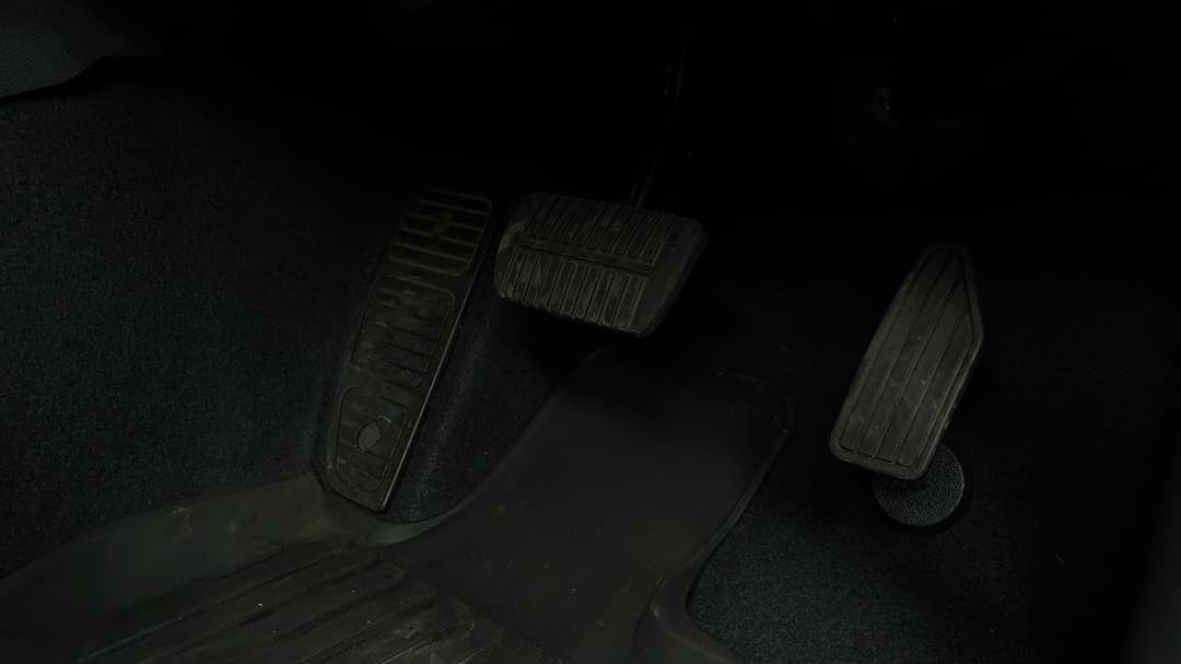 2023 Subaru Outback AWD, Automatic, 38547 km, Pedals and Footmat