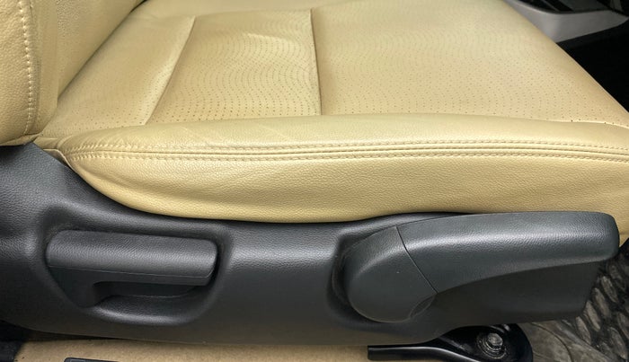 2019 Honda City 1.5L I-VTEC ZX CVT, Petrol, Automatic, 61,543 km, Driver Side Adjustment Panel