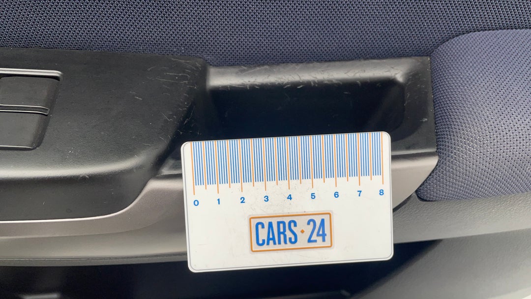 2020 Suzuki Baleno Glx, Automatic, 35552 km, Door Interior Front RHS Wear