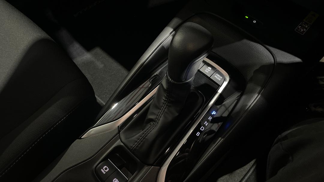 2025 Toyota Corolla Sx Hybrid, Automatic, 11254 km, Gear Lever 