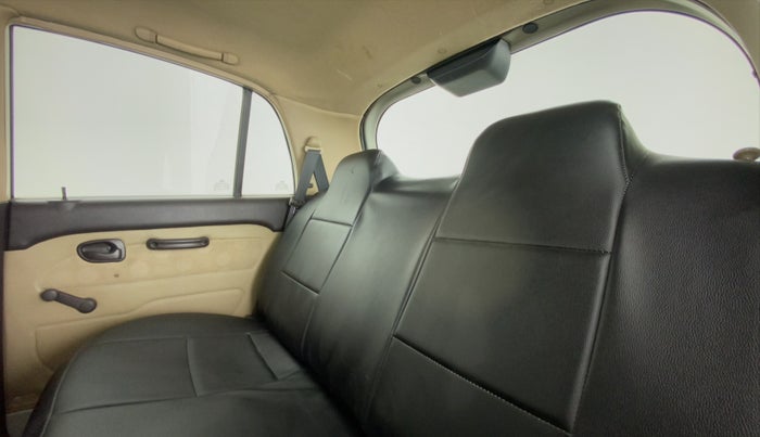 2011 Hyundai Santro Xing GL PLUS, Petrol, Manual, 59,423 km, Right Side Rear Door Cabin