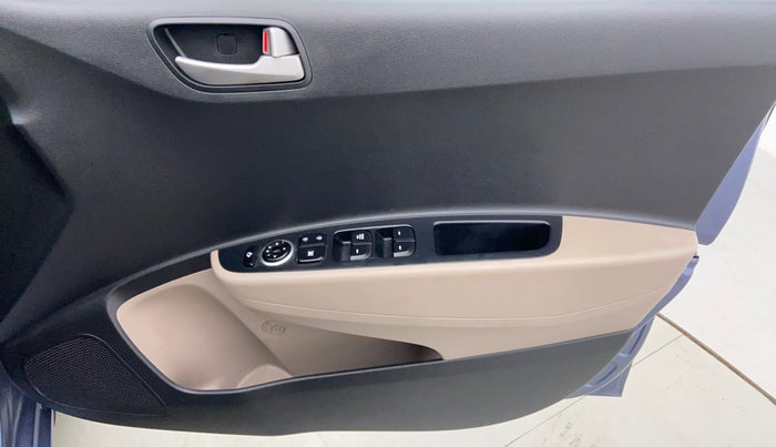 2014 Hyundai Xcent S 1.2, Petrol, Manual, 35,256 km, Driver Side Door Panels Controls