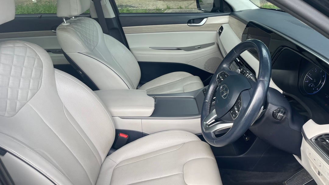 2021 Hyundai Palisade Highlander (7 Seat), Automatic, 76131 km, Right Side Front Door Cabin View